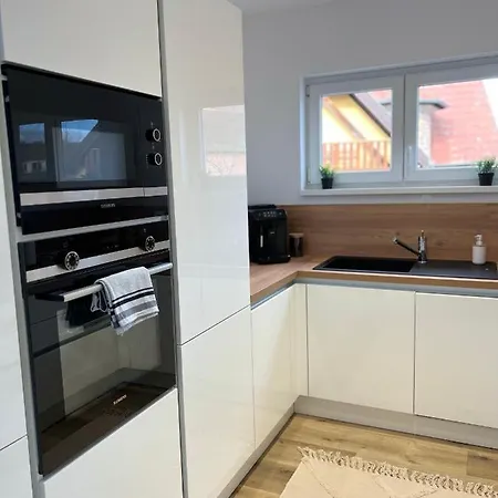 Alsace Climatisée Garage, Parking Et Terrasse *