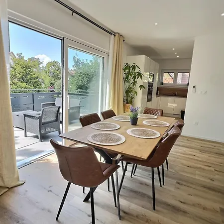 Alsace Neuf Garage, Parking Et Terrasse Apartamento *