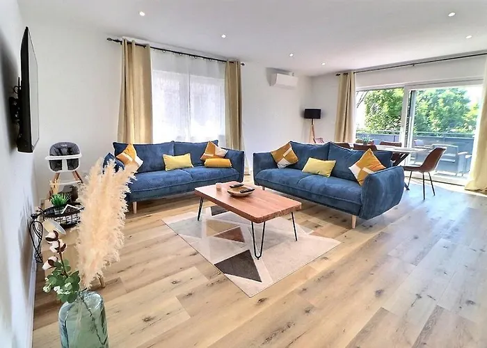 Alsace A Climatisee Garage, Parking Et Terrasse Апартаменты