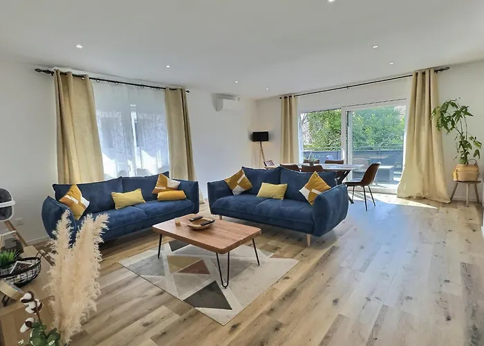 Alsace A Climatisee Garage, Parking Et Terrasse Апартаменты *